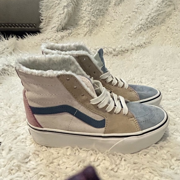 VANS Sk8-Hi Tapered Platform Sherpa Multi Suede 5.5 Y Sneakerssale details below - Picture 7 of 12